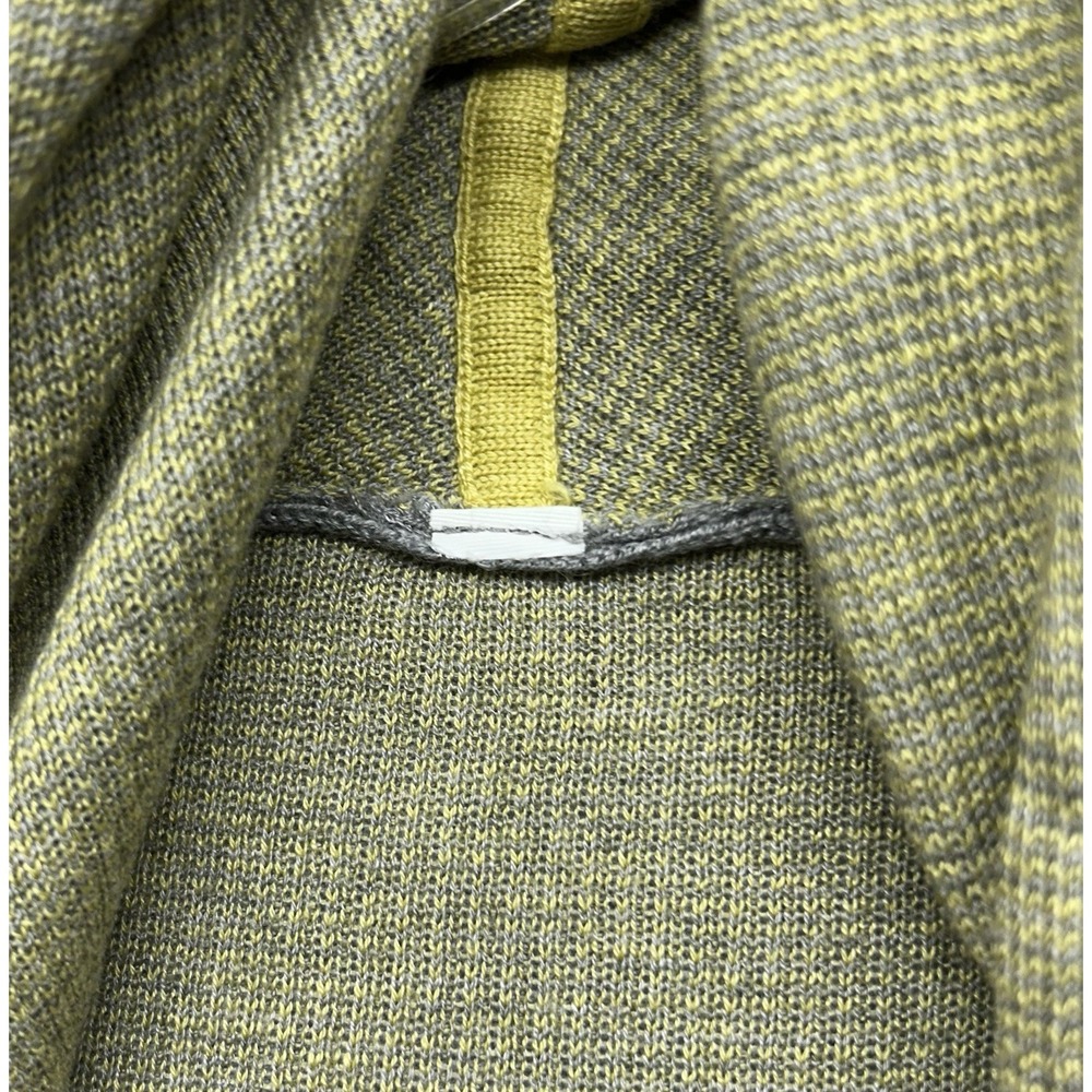 Lululemon Womens Size 10? Gray Yellow Reversible Cabin Yogi Wrap Sweater (M5) - Picture 3 of 6